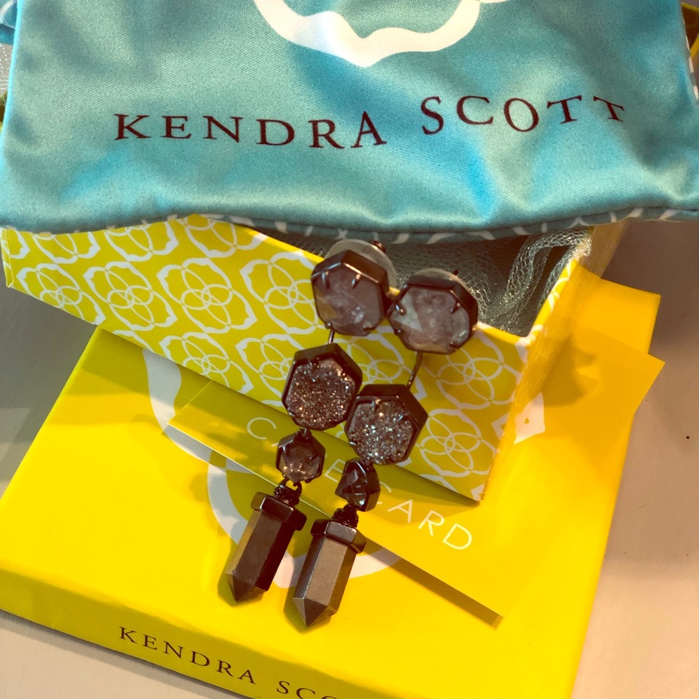 Kendra Scott gunmetal earrings